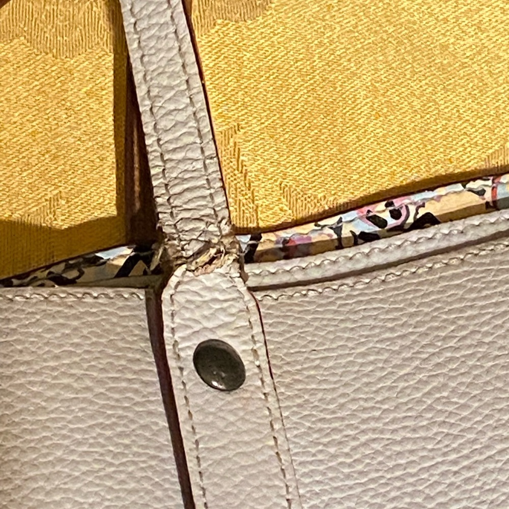 COACH Keith Haring Pink Heart Travel Tote with Charms - Picture 11 of 16